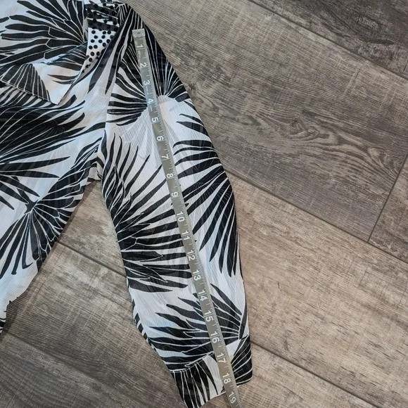 Tommy Bahama Palm Print Swim Cover Up Size Small - Picture 10 of 10